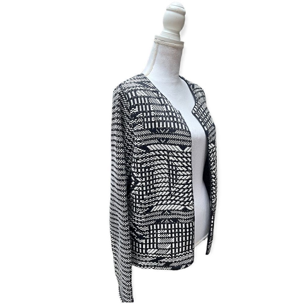 H&M Geo Pattern Open Front Black & White Knit Car… - image 6